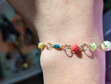 Load image into Gallery viewer, Colorful Beaded Friendship Bracelet
